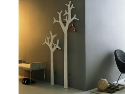 Swedese tree - Swedese tree.jpg - Bambi