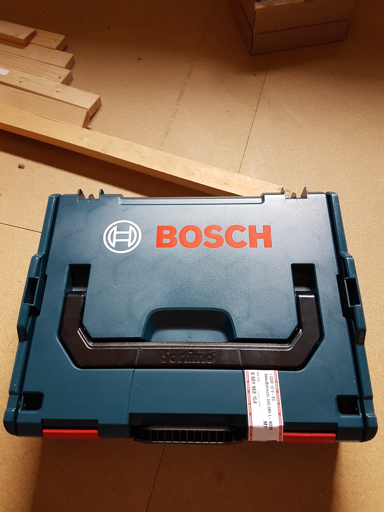 Bosch GSR18VEC 18V børsteløs drillsett (2 x 5Ah batterier) - 20160603_132709.jpg - Stiabere