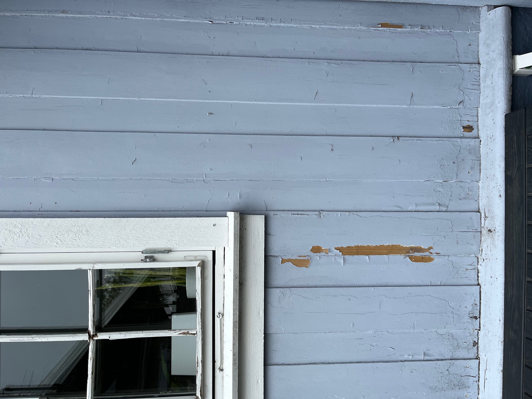 Gammelt Trehus : Skraping og maling av fasade - Unknown.jpeg - JasonM
