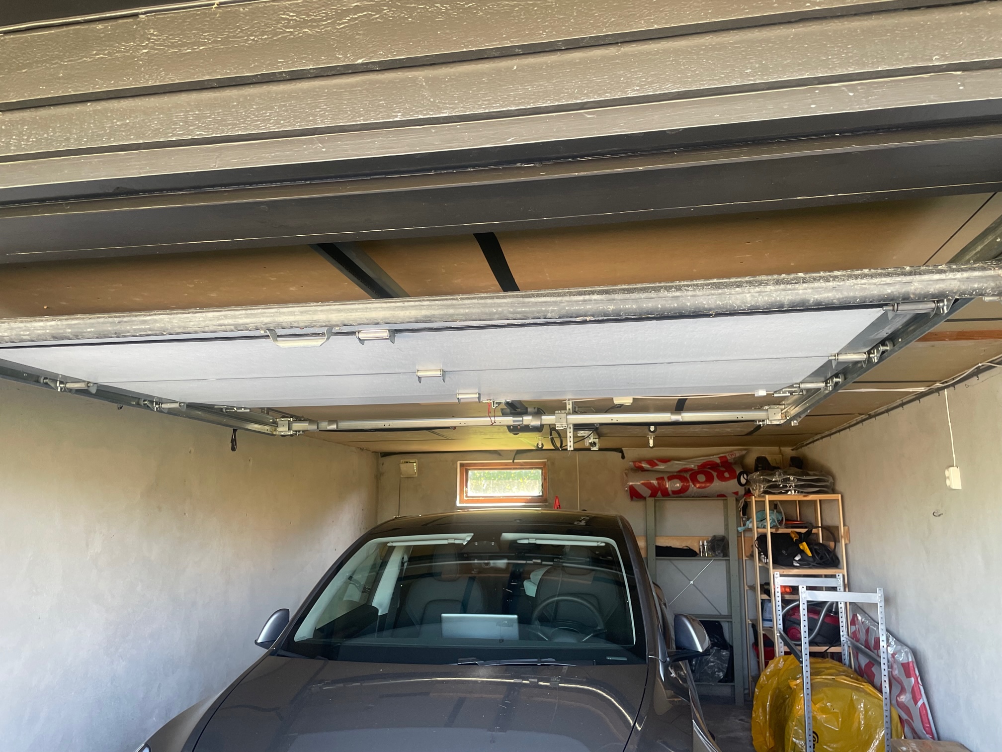 Lekte ned og isolere tak i overbygd garasje - IMG_2699.jpg - mr.hansen