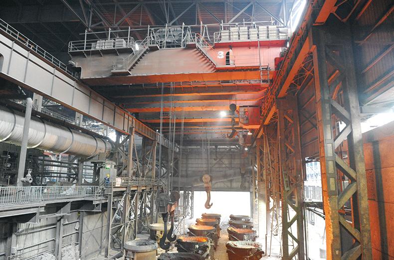 Choosing the Right Ladle Crane Capacity for Your Foundry - ladle crane.jpg - Aicrane