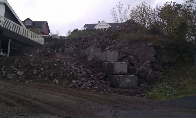 Et Mesterhus Nestun blir til - mur dag 1.jpg - Nordstjerna