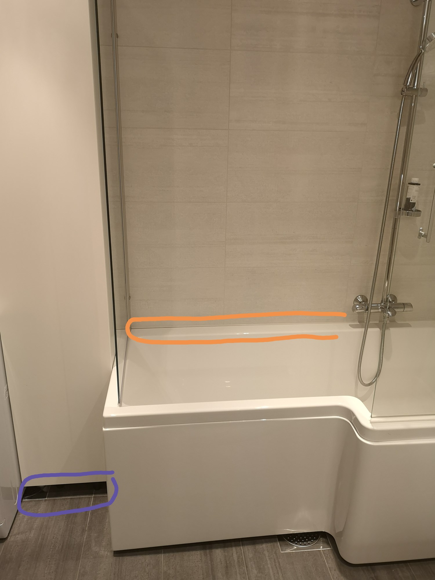 Montering av frittstående badekar - vs vann på veggen/gulvet - Vann på gulvet_4.jpg - Ksenia