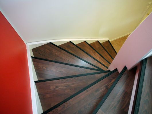 Oppussing av trapp: Skal male trappen, men hva med trinnene? - trapp_ny_1.jpg - psv021