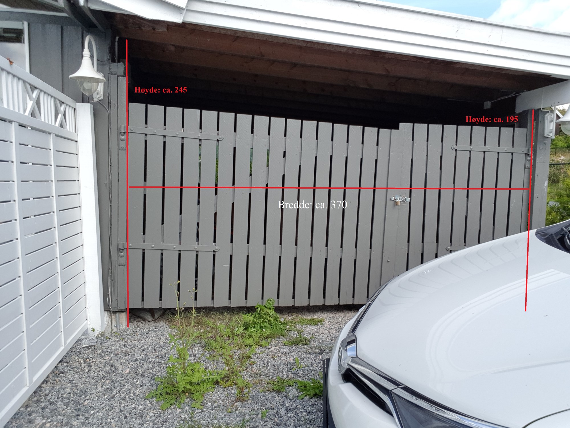 Montere garasjedør på eksisterende "garasje" - 20170817_113915_v2.jpg - JonasHei