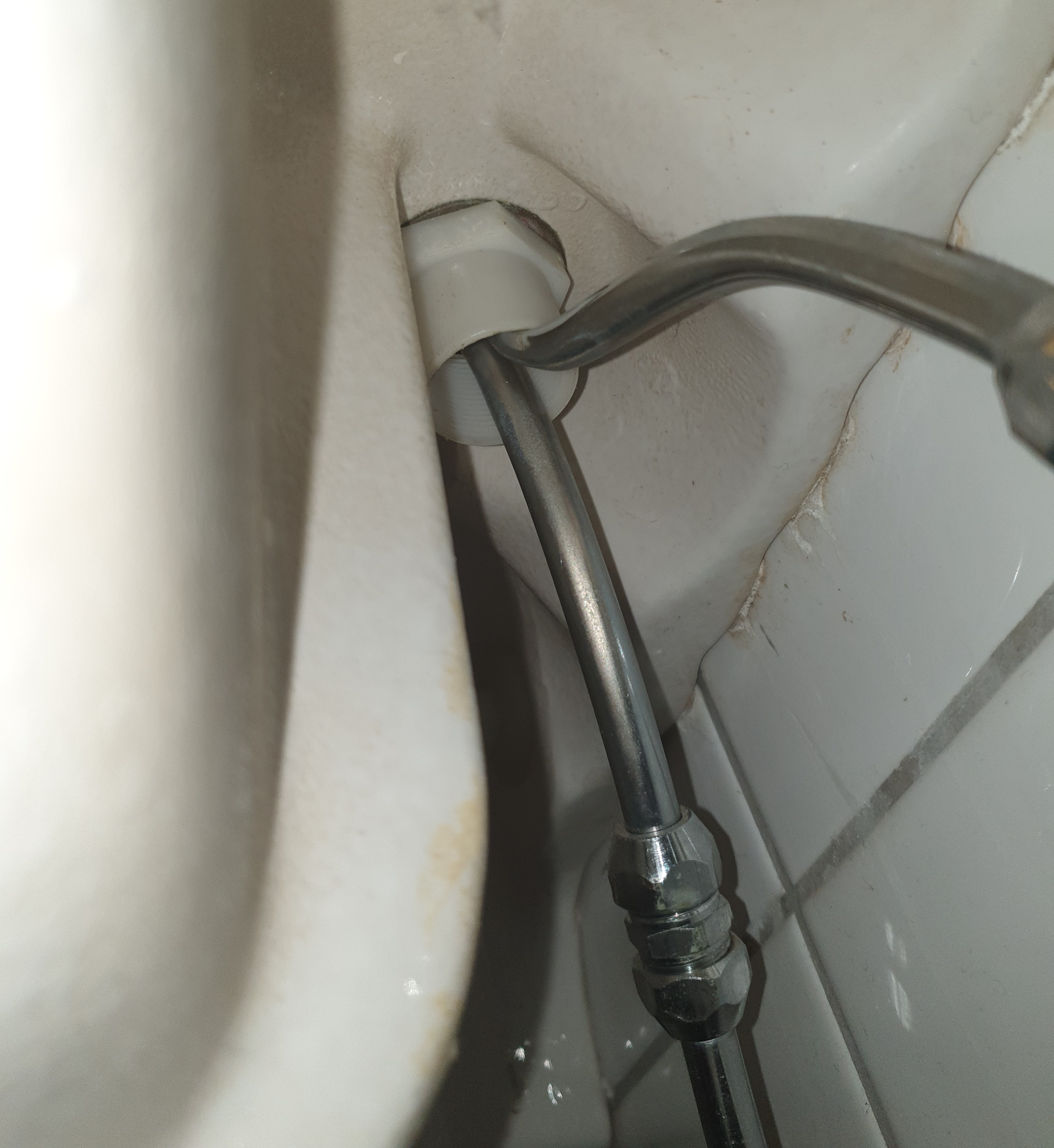 verktøy for å åpne skrue under vask - 2023.png - bgh4618