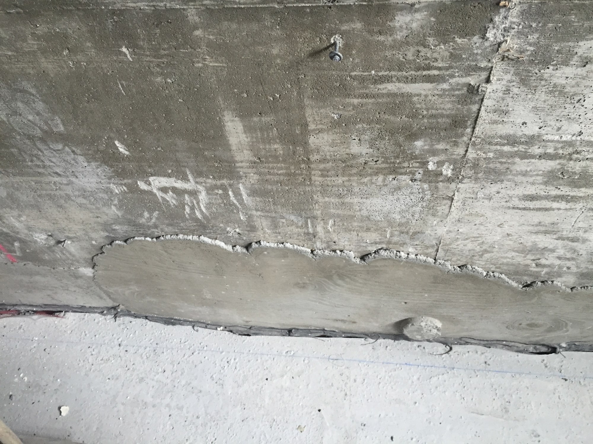 Behandle betongvegg sliping/voksing/ - IMG_6983.JPG - BjornVaKn