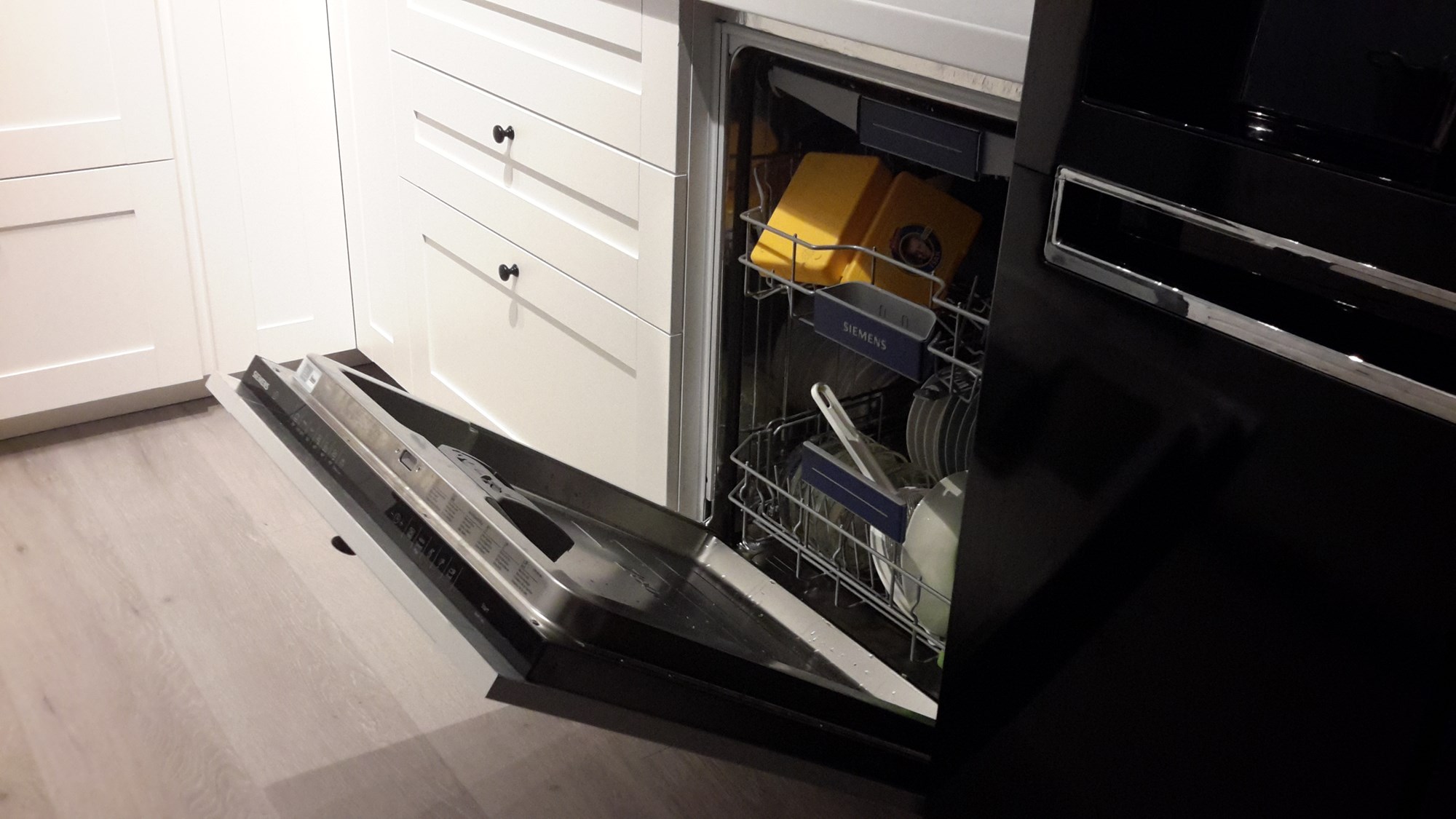 Bosch oppvaskmaskin passer ikke i den nye kjøkkenserien til IKEA. -  - petter87