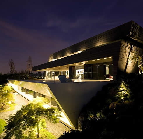 Klassisk eller moderne arkitektur, hva velger vi? - modern-house-in-somosaguas-spain-7.jpg - Atlantis