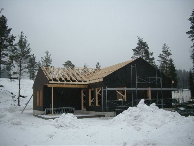 Vi bygger Hellvik Hus Tradisjon 575 - 162731_10150112122255166_730960165_8102280_4659260_n.jpg - ronnlo