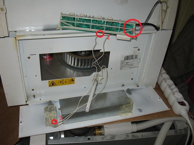 Lys under ventilator - korleis teste etter feil? - 8abe75c5f4b8408cb78ee0e59f7bdf3c.jpg - ivar