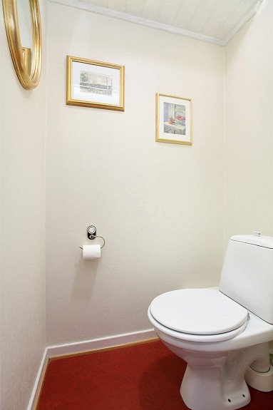 Bytte gulv på toalettrom - do2.jpg - linnea