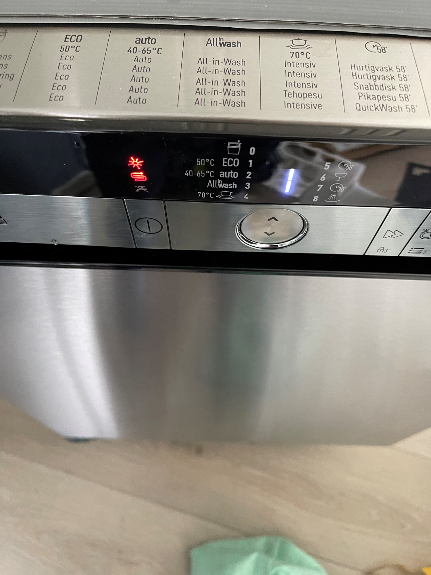 Ny oppvaskmaskin tar ikke inn vann - 4DE311D3-4BC9-4DF0-863A-96BB75541D3A.jpeg - hjelp1234