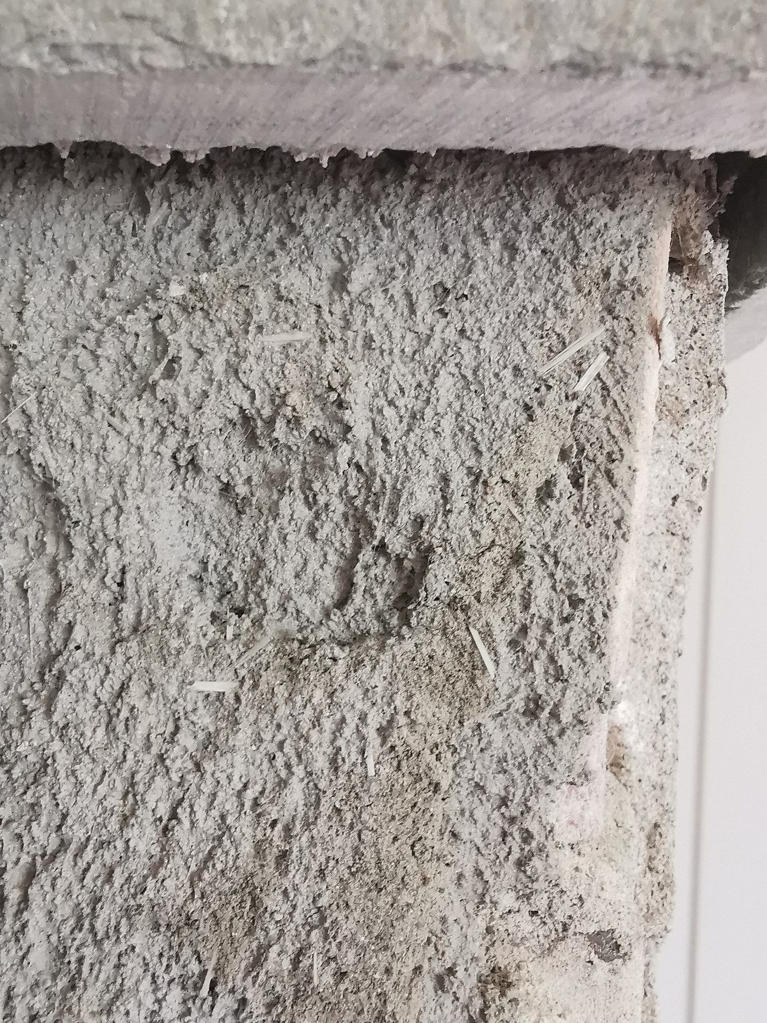 Glassvatt el asbest rundt mur rundt peis? - IMG_20220316_121432.jpg - Mbn34