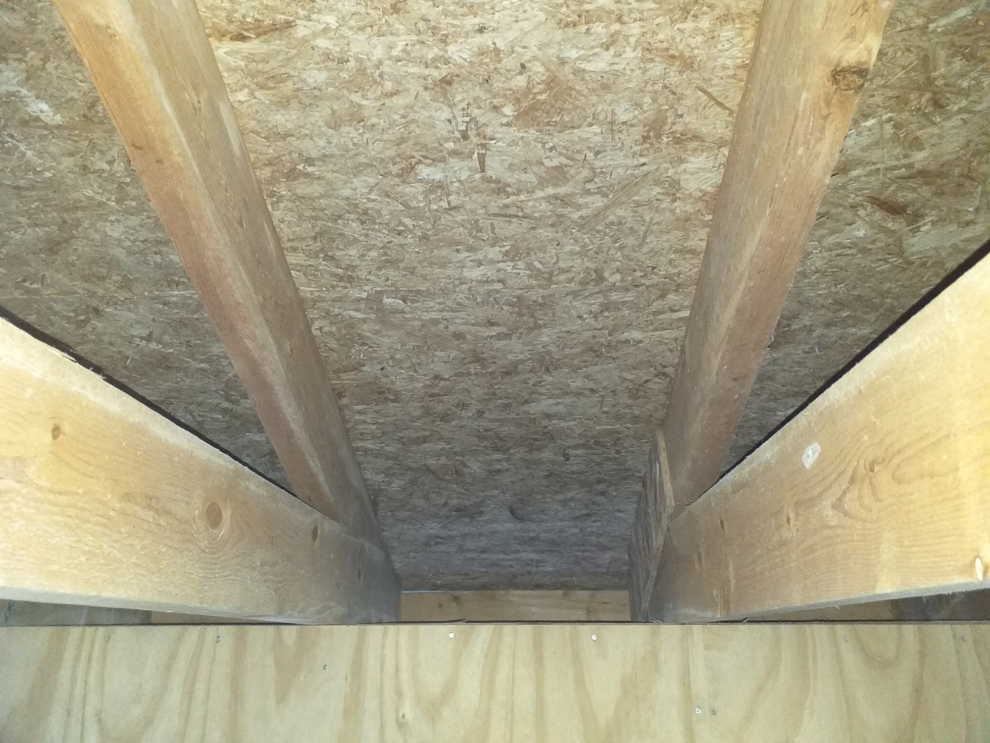 Isolere mellom takstoler og skru opp takplater i garasje - 20201010_150407.jpg - Kenneth83