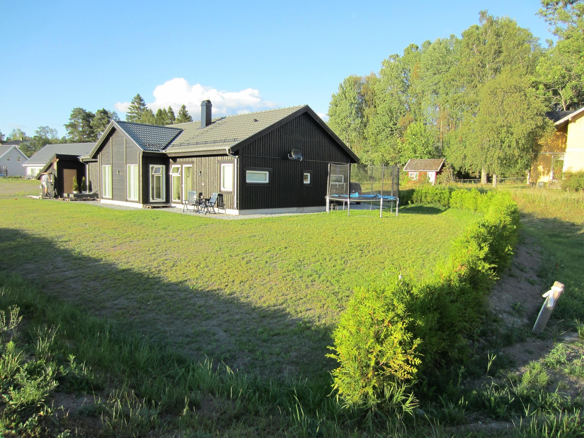 Villa Merete: Vi bygger alt på et plan med Rørvikshus - Gresset gror.jpg - Villa Merete