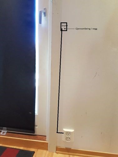 opplegg for utelampe? - dør_liten.jpg - noob81