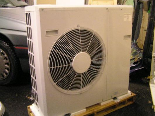 Koblet klart i pumpehuset for utvidelse til VP-oppvarming og varmeveksler og - 102.jpg - Bidda