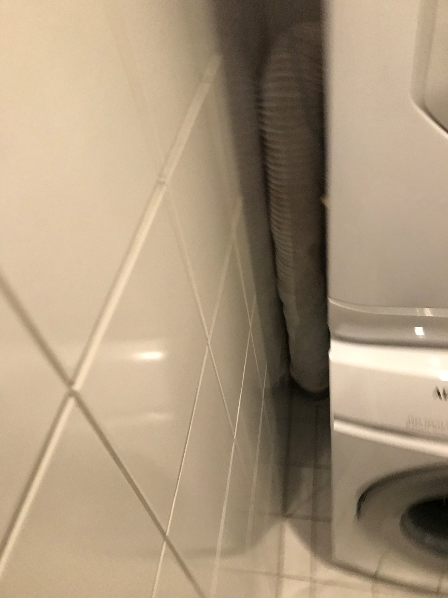 Manglende cisternelokk og spørsmål om tørketrommel - IMG_4331.jpeg - blåving