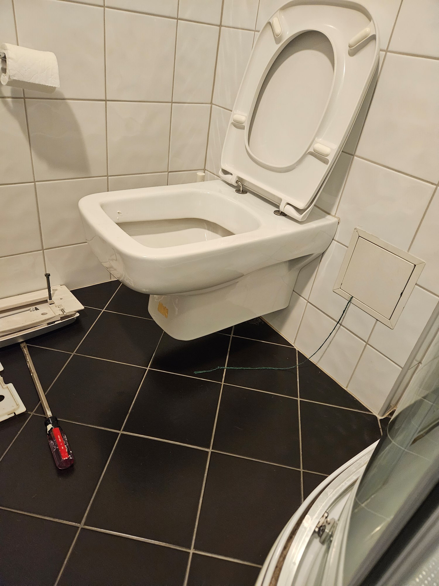 Ukjent toalett merke / reservedeler til sisterne - 20230914_110227.jpg - Lensvik2