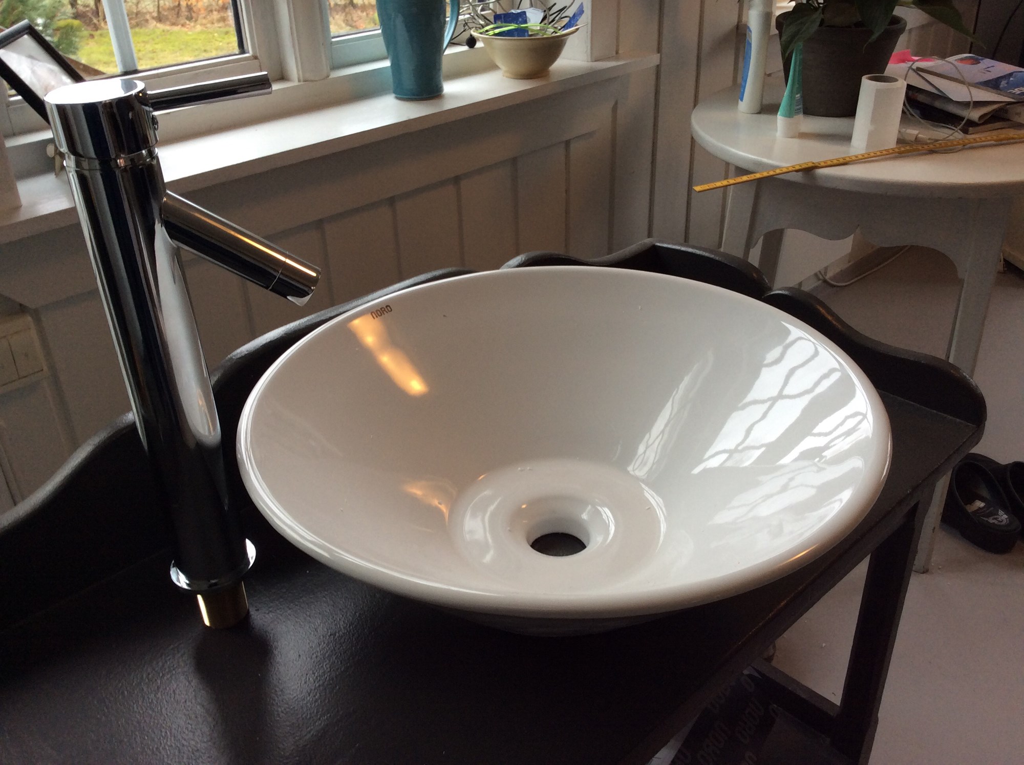 Montering av høy kran til rund vask - image.jpg - gulla