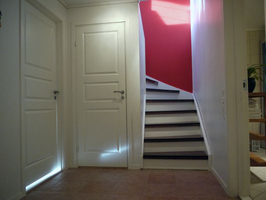 Oppussing av trapp: Skal male trappen, men hva med trinnene? - trapp_ny_2.jpg - psv021