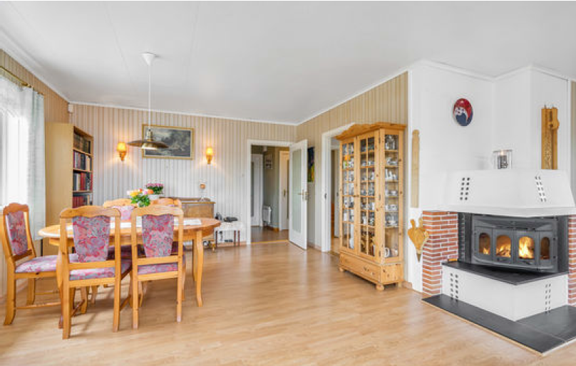 Dagobert gjør ting han ikke kan - Pusse hus fra 1961 - Hus2.PNG - dagoberto