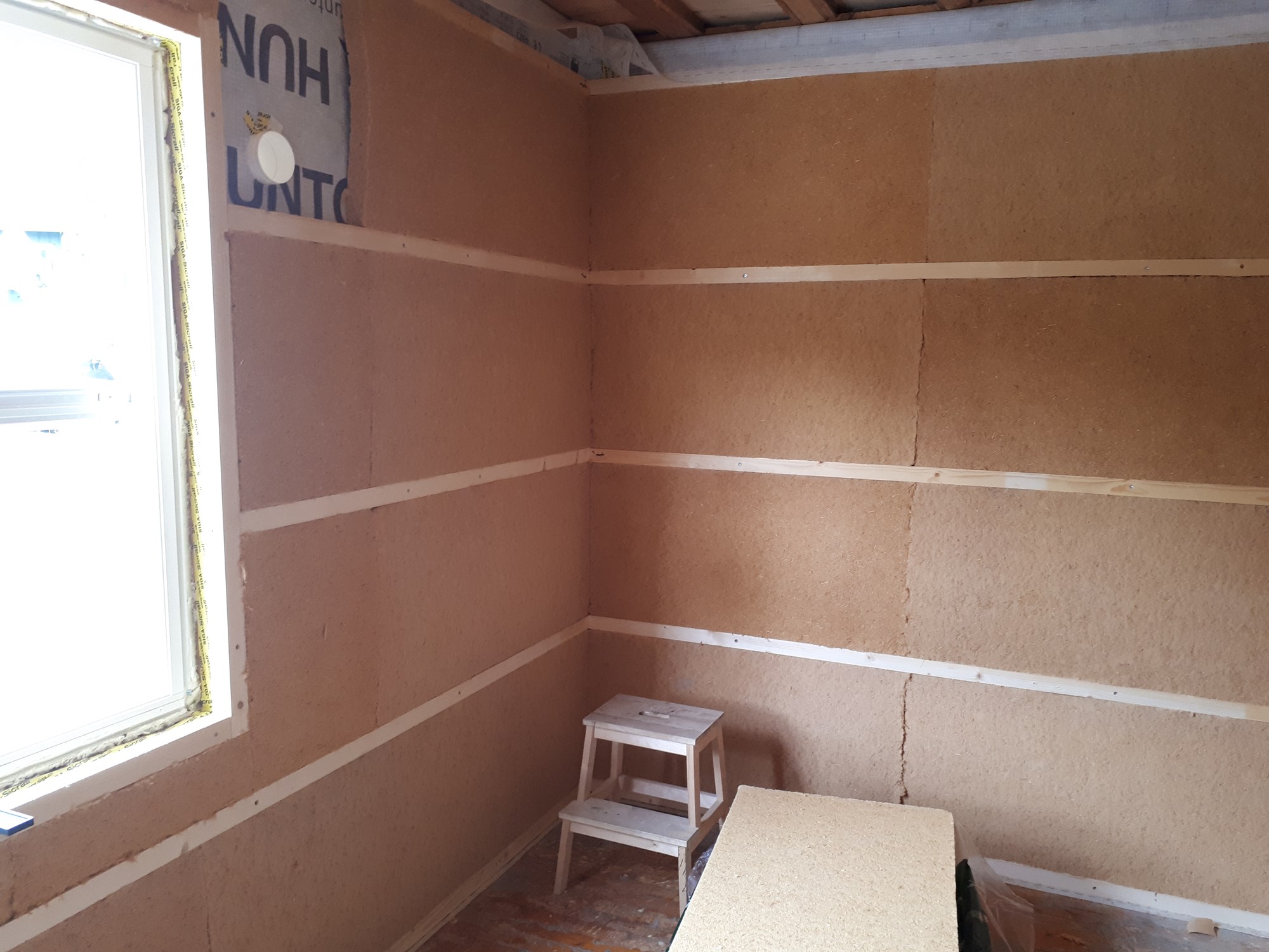 Oppgradering og oppussing av barnerom på 9 m2 -  - vifteovn