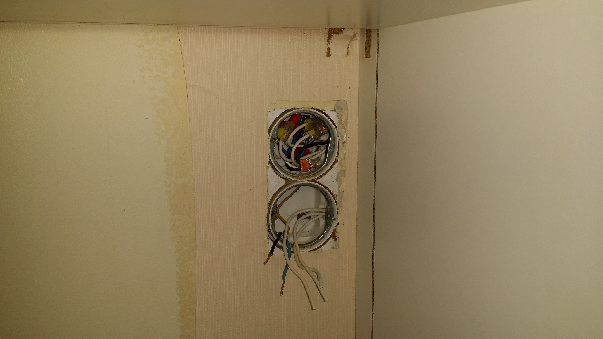 "jukseboks" lovligheten ved denne installasjonen - 20140313_202120.jpg - Veritas