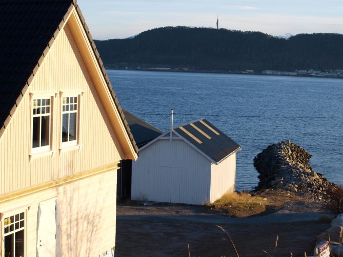 Valderøy: Nybygging på Sunnmøre - PB200013.jpg - Valderøy