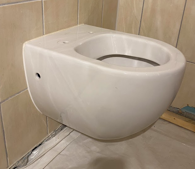 Tips til demontering av Villeroy & Boch vegghengt toalettskål -  - anders.ovreseth@gmail.com