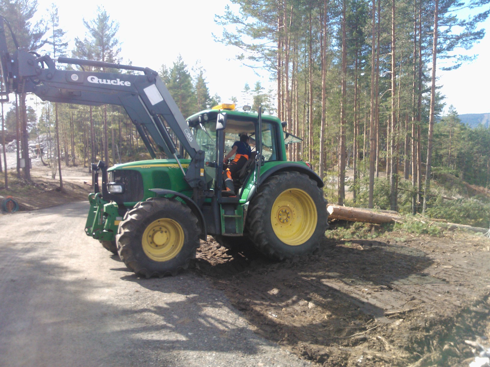 thoran: Halvmoderne enebolig i Kongsberg - WP_000572.jpg - thoran