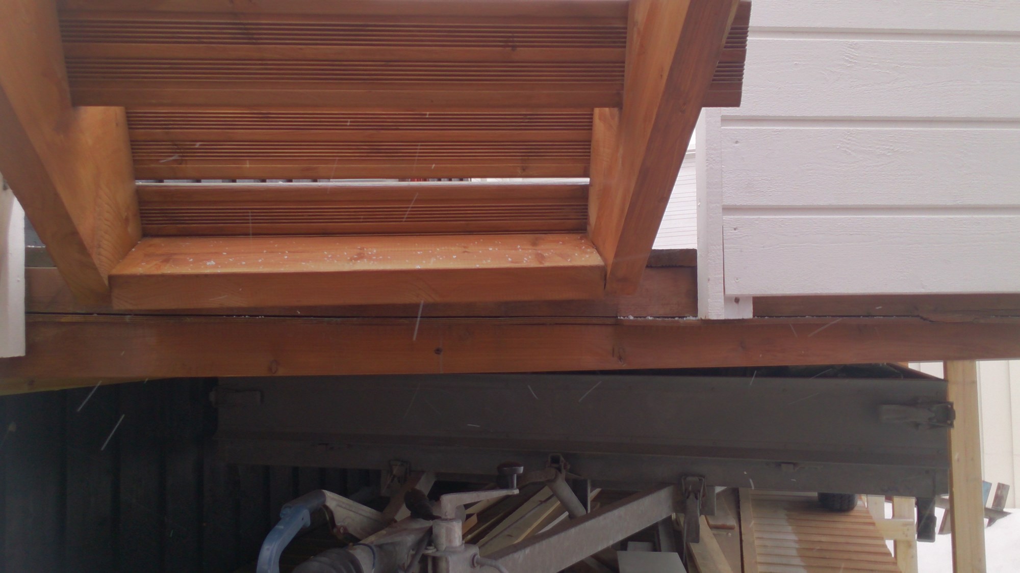 Belegg/tekking for 100% tett verandagulv -  - Opppuss