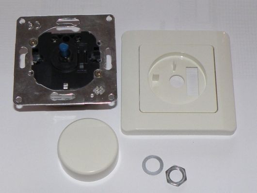 Minitest - De billigste dimmerene fra Clas Ohlson - Dimmer1.JPG - Jafo