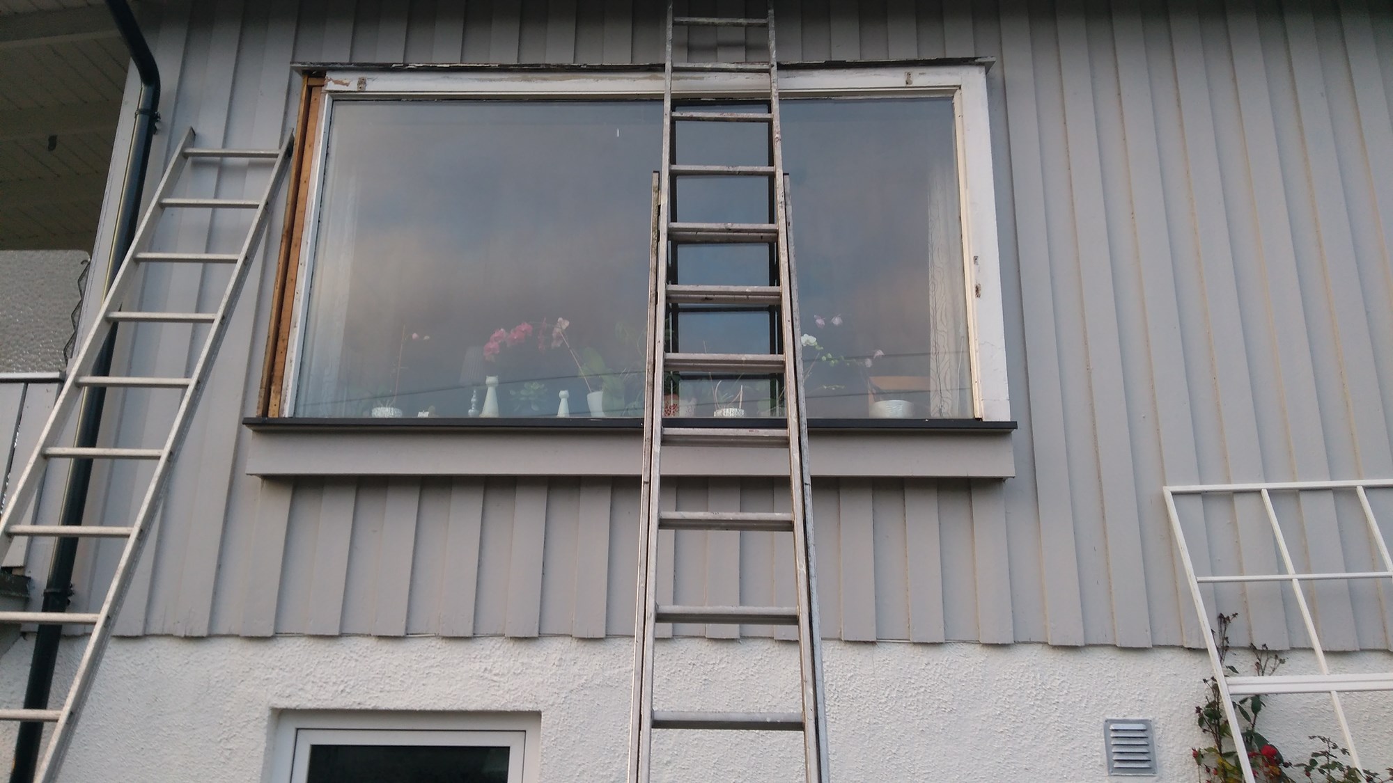 Fjerne tolags vindu på 270 x 160 cm. Vekt på dette og forsvarlig knusing. - IMG_20181120_143544.jpg - Plankeby
