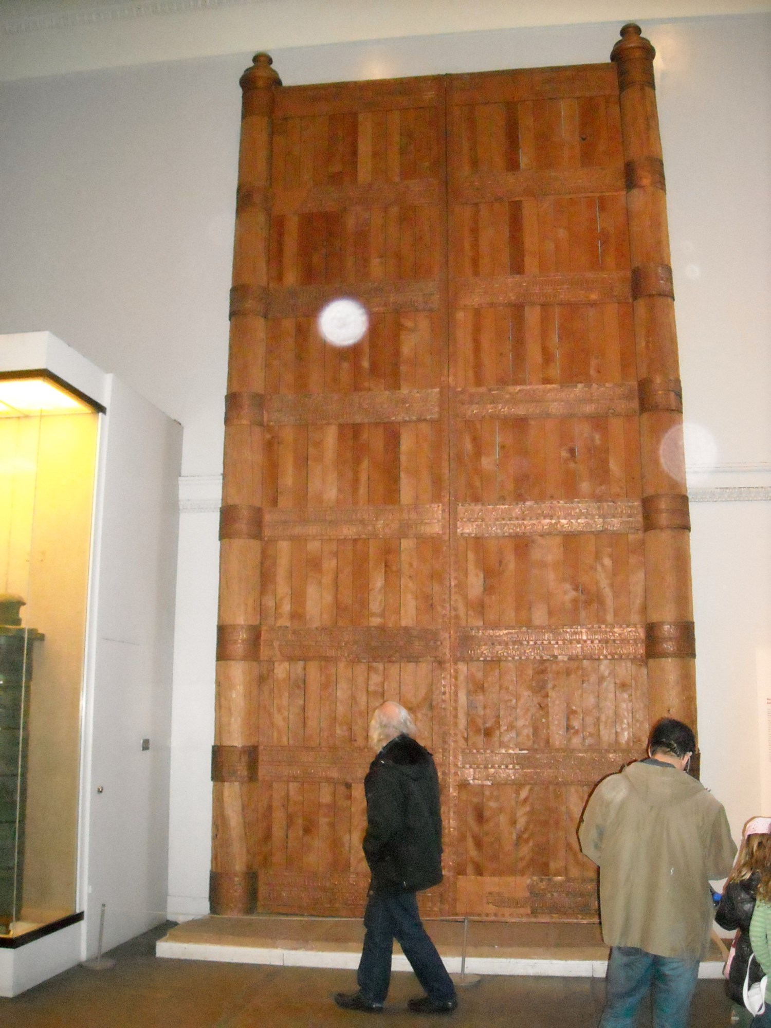 Bygge store "labankdører" (naust/låvedør), 4m høyde 3,25m bredde - perserne.jpg - kolvorok
