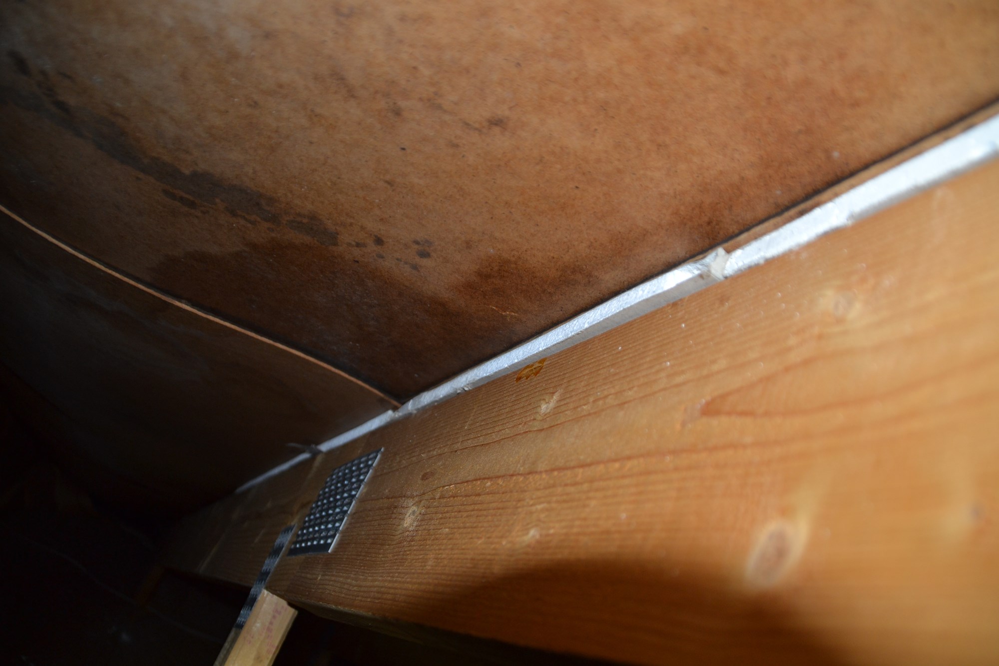 Nytt tak - skader på loftet - DSC_0064 – Kopi.JPG - simonhav