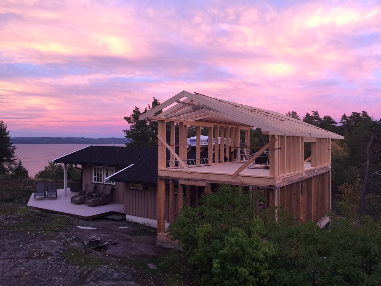 Bidda: tilbygg til hytta, Part 1 - 34 takstoler og utsikt.JPG - Bidda