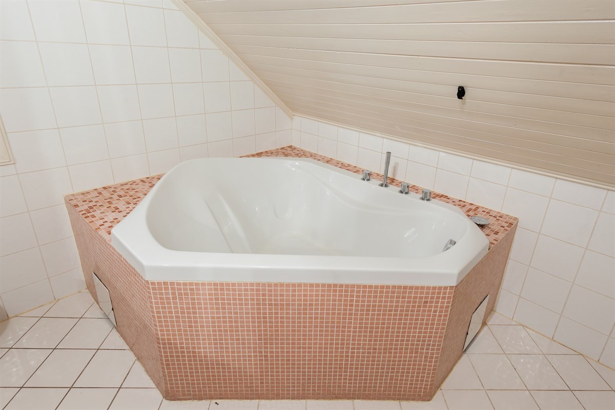 går det an å få ny propp til badekar? - 30_1558340851.jpg - erltot