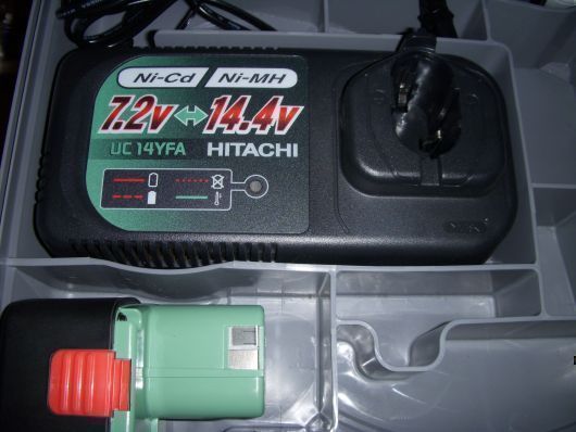 Ny ubrukt Hitachi DS 14 DMR batteridrill m/slag og 2 batterier selges. - 006.JPG - Challenger