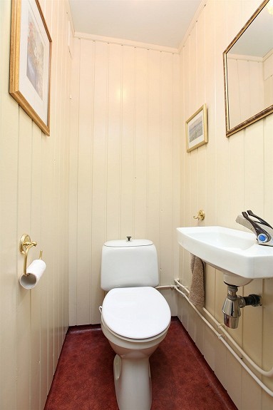 Bytte gulv på toalettrom - do1.jpg - linnea