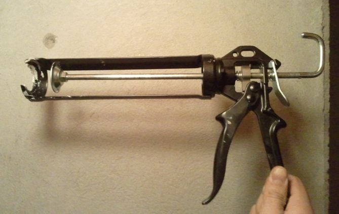Casco Quickgun - limpistol.jpg - CmdrKeen
