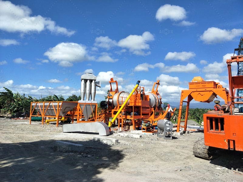 Are There Immediate Steps to Reduce Asphalt Mix Plant Downtime? - asphalt mixing plant on production.jpg - Eris Qin