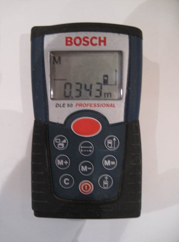 Bosch DLE 50 Laser Avstandsmåler - IMG_9408.jpg - Scully